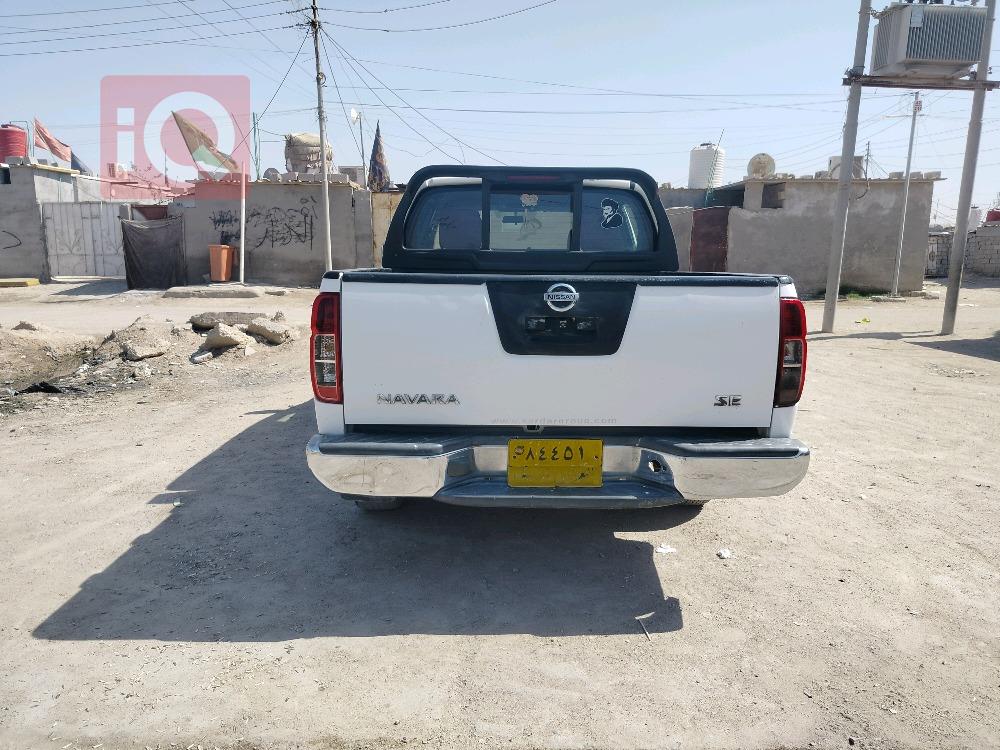 نيسان نافارا